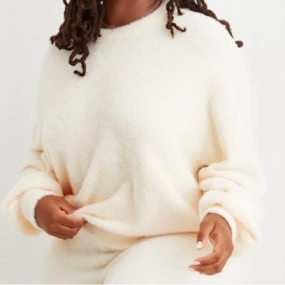 aerie Sweaters - Aerie Flurry Crew Sweater Size XS